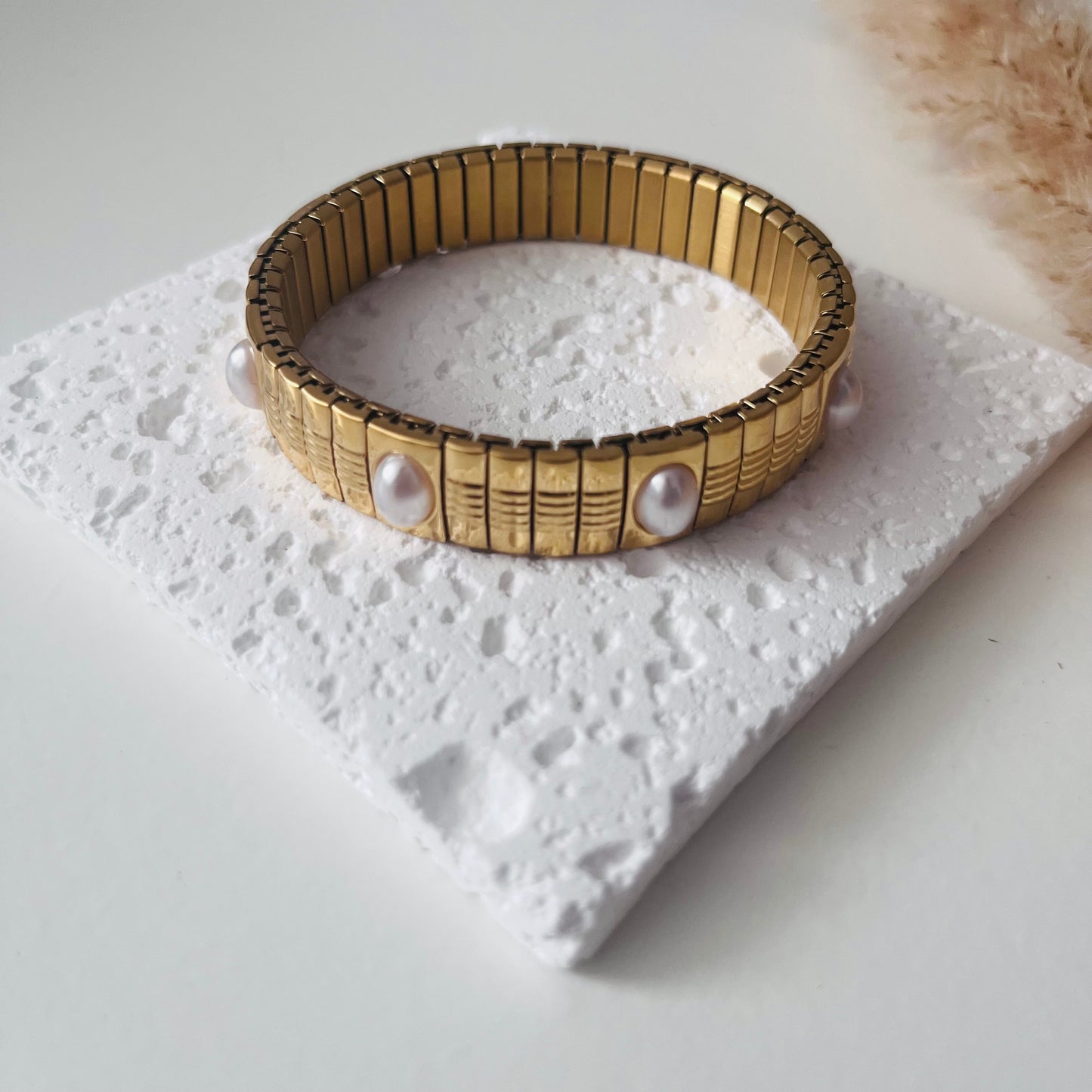 Pulsera Esencia Dorada