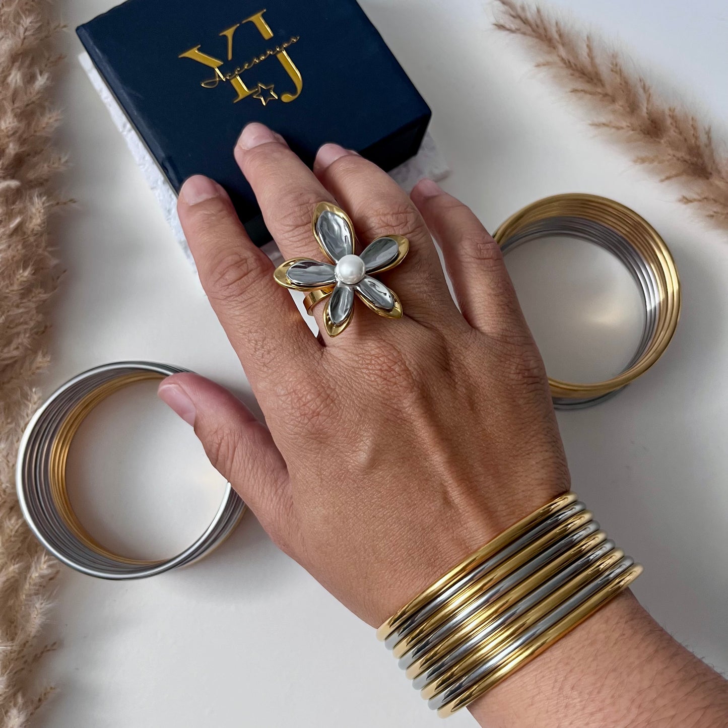 Anillo Flor Elegante