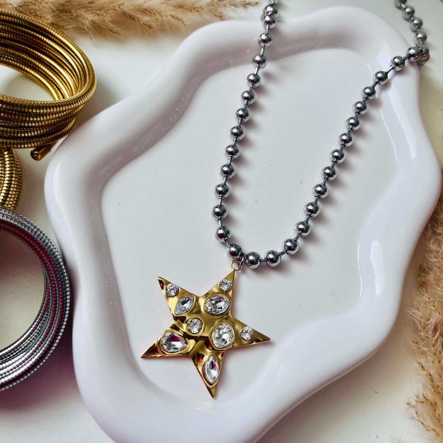 Collar Estrella Dorada Glam