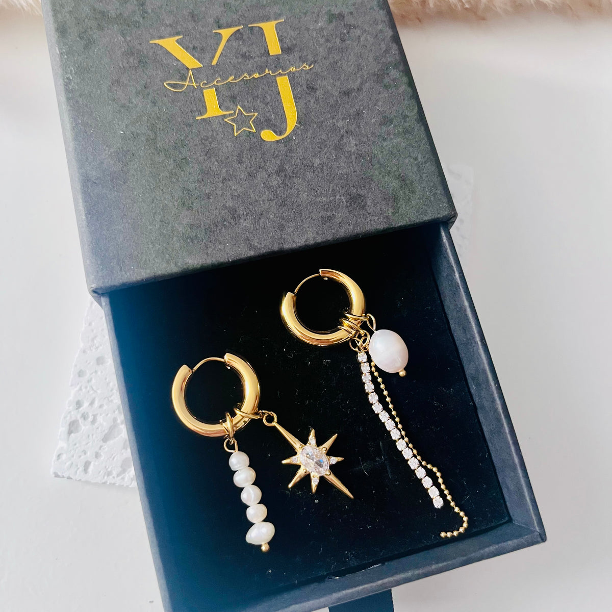 Aretes Stella