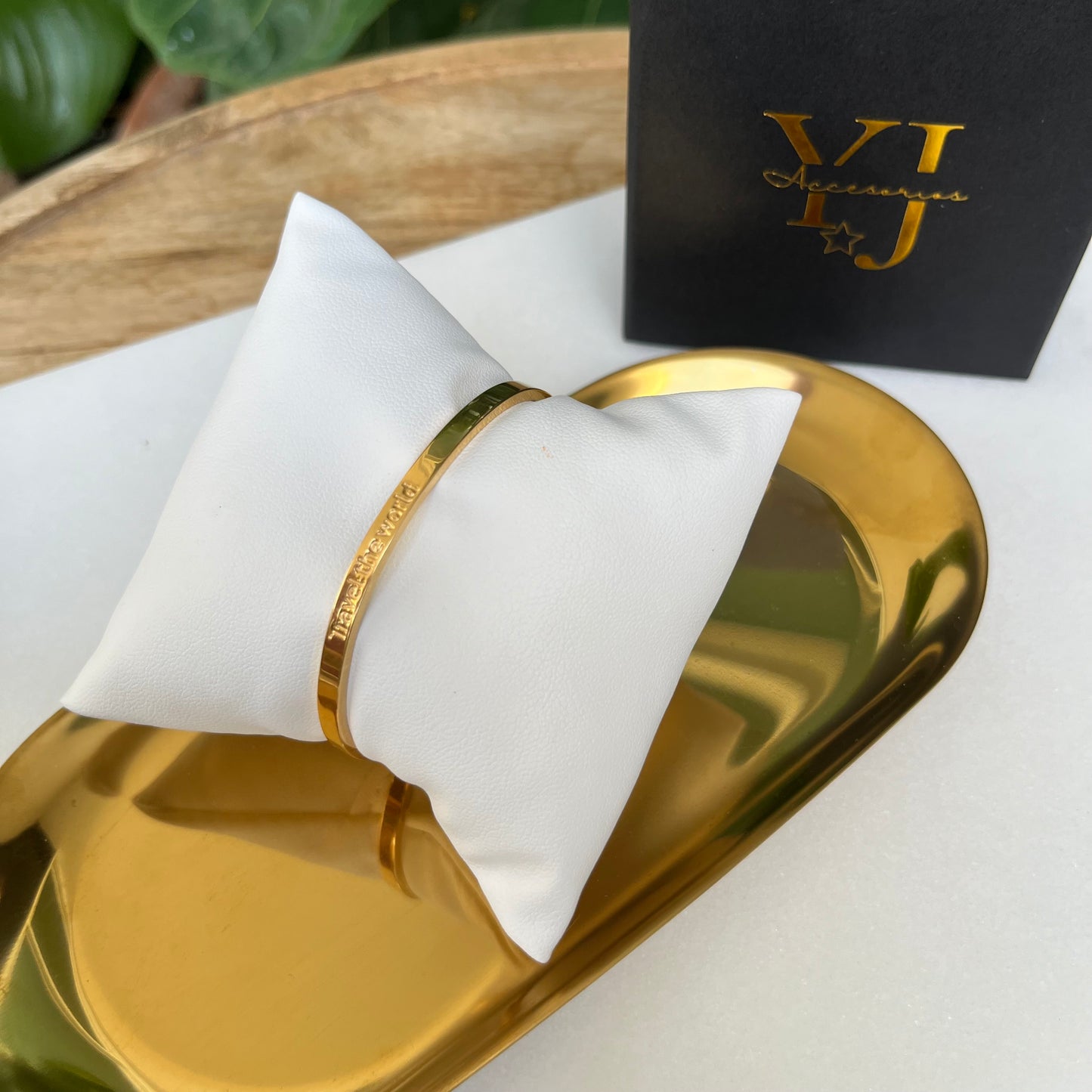 Viaja Bangle