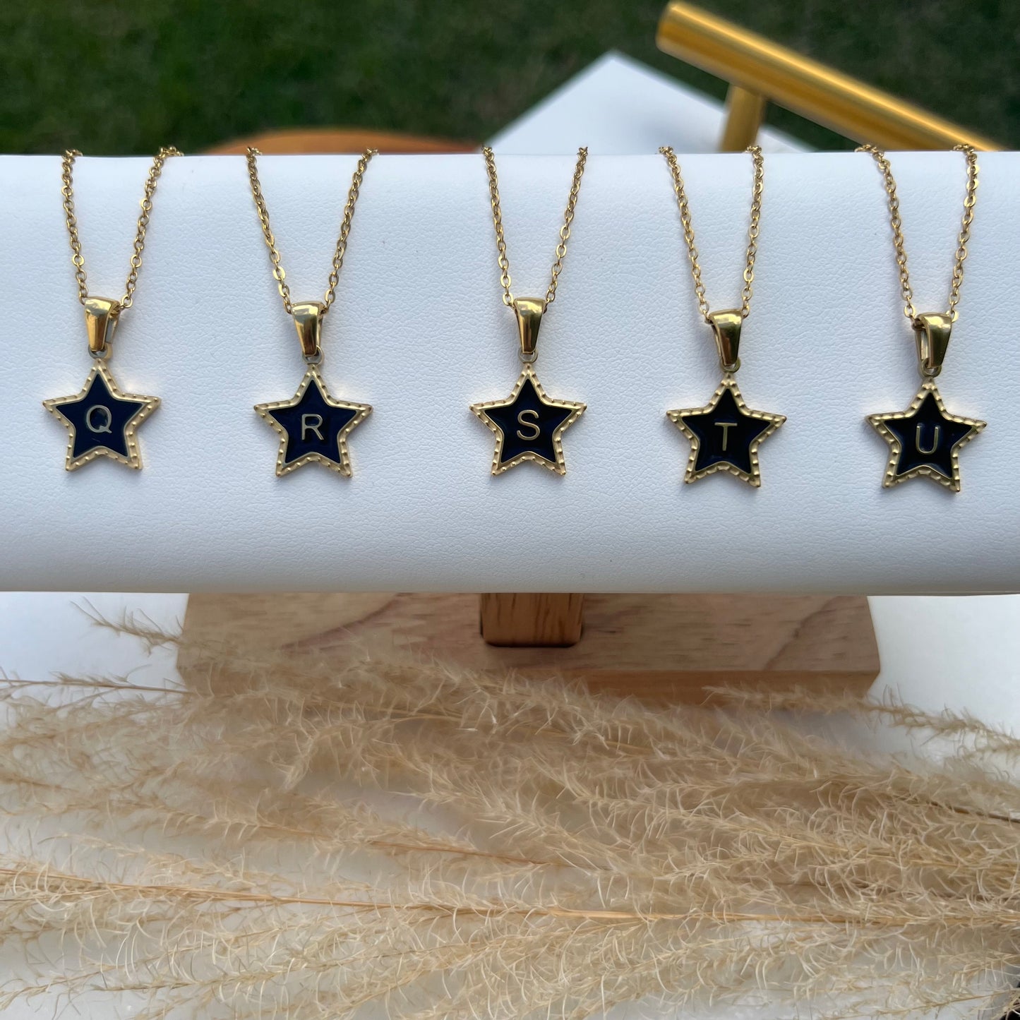 Iniciales de Estrellas ⭐️ con fondo en color negro| Acero Inoxidable